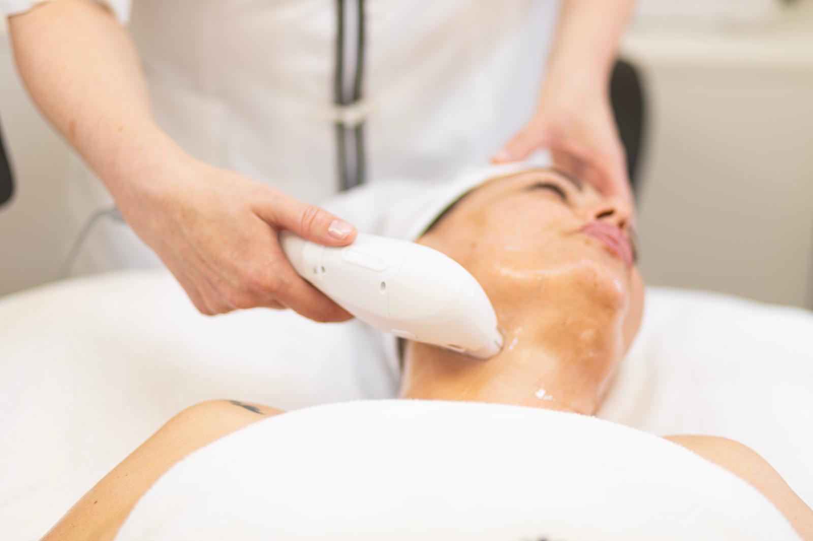 HIFU facial